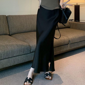 Suzy Satin Skirt