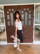 Load image into Gallery viewer, Megan capri pants
