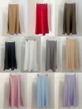 Load image into Gallery viewer, Suzy Satin Skirt
