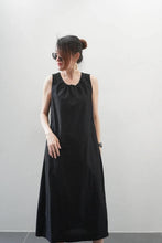 Load image into Gallery viewer, Manhattan linen dress
