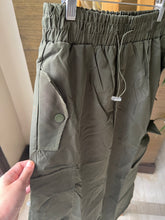 Load image into Gallery viewer, Nicola Cargo Skirt
