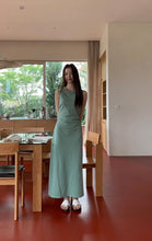 Load image into Gallery viewer, Harry dress
