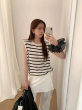 Load image into Gallery viewer, Danica top
