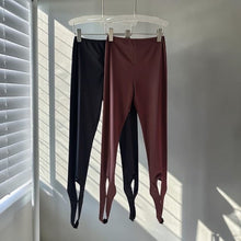 Load image into Gallery viewer, Charina stirrup leggings
