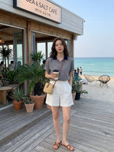 Load image into Gallery viewer, Alessa collared top
