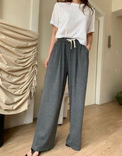 Load image into Gallery viewer, Olivia wide legged pants
