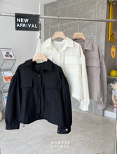 Load image into Gallery viewer, Mason collared top
