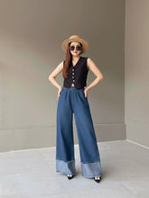 Load image into Gallery viewer, Jessie wide legged pants
