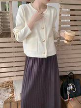 Load image into Gallery viewer, Kevin cardigan
