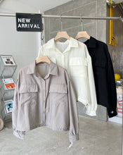 Load image into Gallery viewer, Mason collared top
