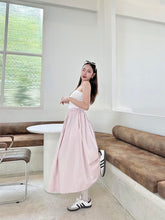 Load image into Gallery viewer, Amelia Skirt
