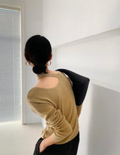 Load image into Gallery viewer, Shirley cut out top
