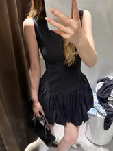 Load image into Gallery viewer, Sammie dress
