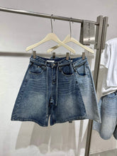 Load image into Gallery viewer, Lucy denim shorts
