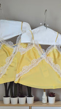 Load image into Gallery viewer, Ivy lace top
