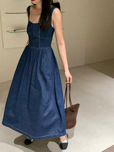 Brittany denim dress