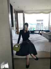 Load image into Gallery viewer, Tammy skirt
