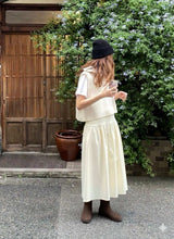 Load image into Gallery viewer, Barbie skirt
