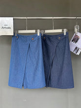 Load image into Gallery viewer, Johnny soft denim shorts
