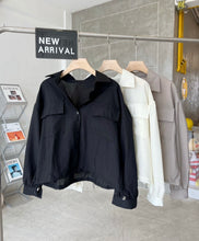 Load image into Gallery viewer, Mason collared top
