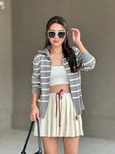 Load image into Gallery viewer, Jerome sweater
