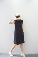Load image into Gallery viewer, Wendy Linen Dress
