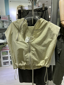 Beryl hooded cargo vest