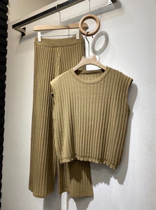 Nick Soft Knit Set