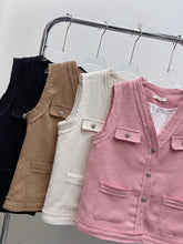 Load image into Gallery viewer, Hena Tweed Vest
