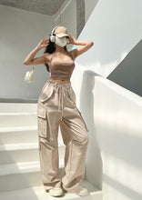 Load image into Gallery viewer, Lawrence Cargo Pants
