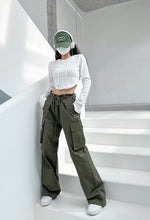 Load image into Gallery viewer, Lawrence Cargo Pants
