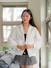 Load image into Gallery viewer, Kaitlyn Jacket
