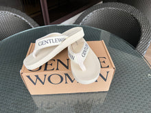 Load image into Gallery viewer, Gentlewoman Fit flops
