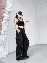 Load image into Gallery viewer, Lawrence Cargo Pants
