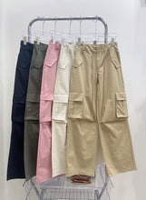 Load image into Gallery viewer, Lawrence Cargo Pants
