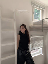 Load image into Gallery viewer, Selena turtleneck top
