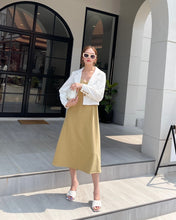 Load image into Gallery viewer, Erica semi cropped jacket
