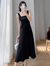 Load image into Gallery viewer, Faith Dress
