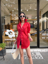 Load image into Gallery viewer, Ken collared top
