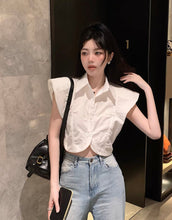 Load image into Gallery viewer, Joyce semi cropped top
