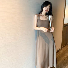 Load image into Gallery viewer, Faith Dress
