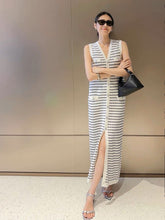 Load image into Gallery viewer, Robbie Soft Knit Dress
