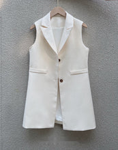 Load image into Gallery viewer, Meggy Vest
