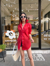 Load image into Gallery viewer, Ken collared top
