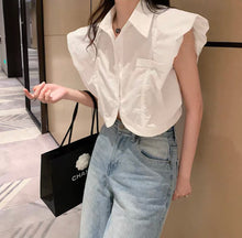 Load image into Gallery viewer, Joyce semi cropped top

