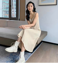 Load image into Gallery viewer, Faith Dress
