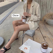 Load image into Gallery viewer, Drew

