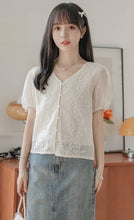 Load image into Gallery viewer, Minnie eyelet top
