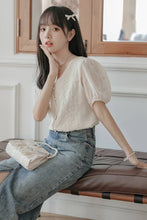 Load image into Gallery viewer, Minnie eyelet top
