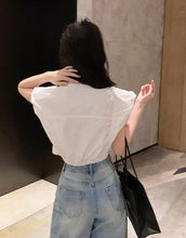 Load image into Gallery viewer, Joyce semi cropped top
